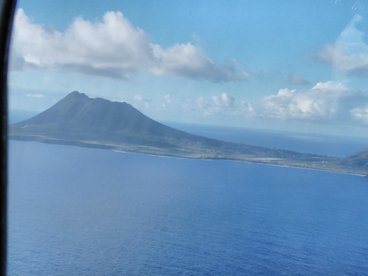 Statia Lodge Οράνιεστατ Εξωτερικό φωτογραφία